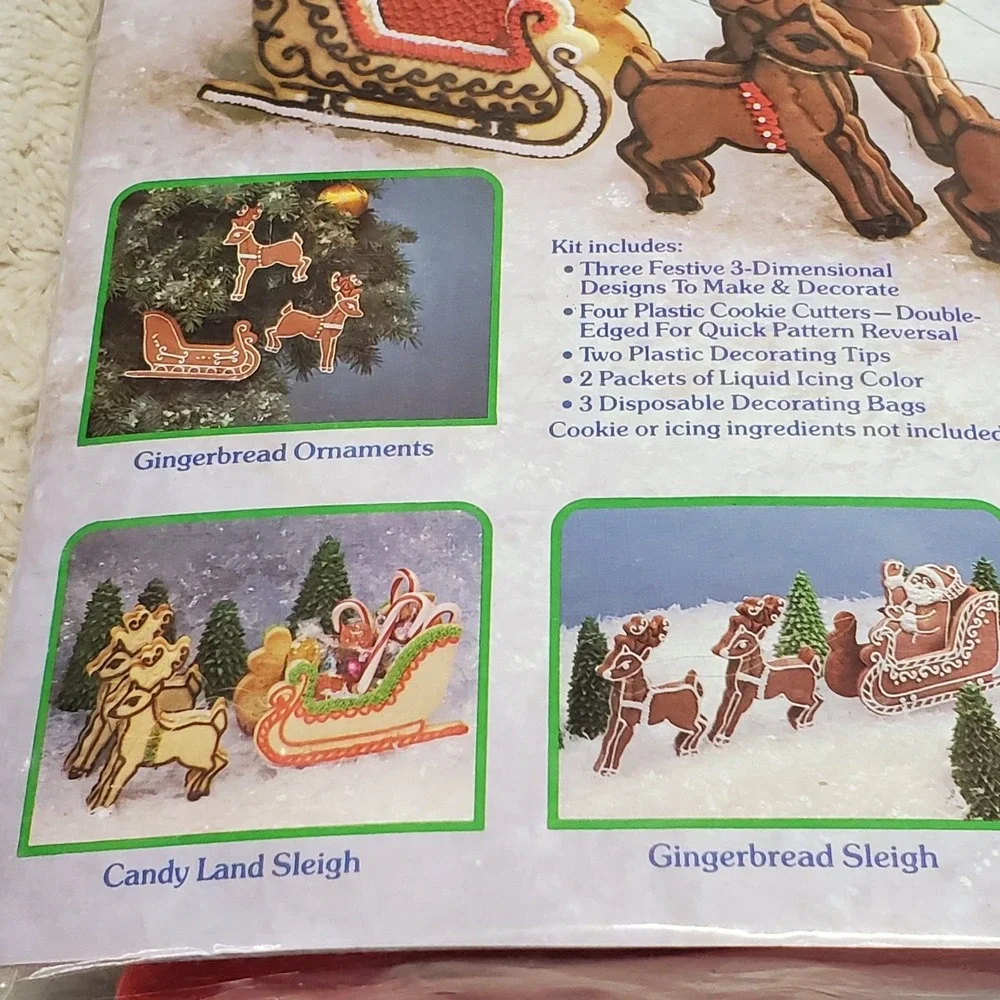 NEW Vintage 1983 80s Wilton's Cookie Cutters Santa Christmas Reindeer Sleigh Kit